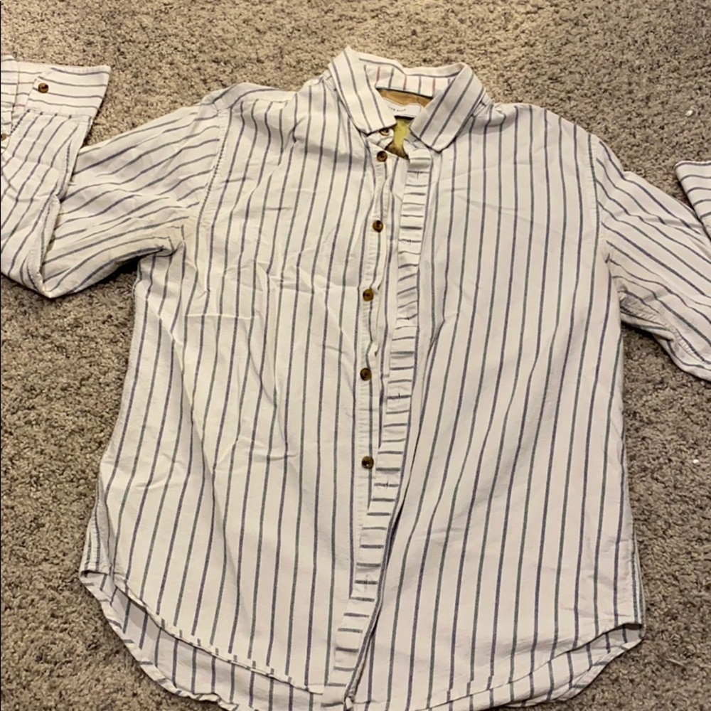 Long sleeve button down shirt